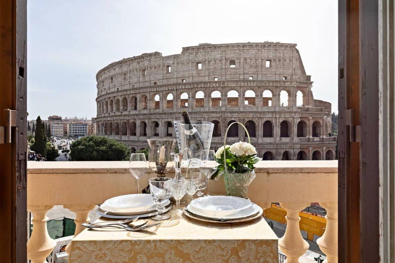 View Colosseo From Jacuzzi Apartment *